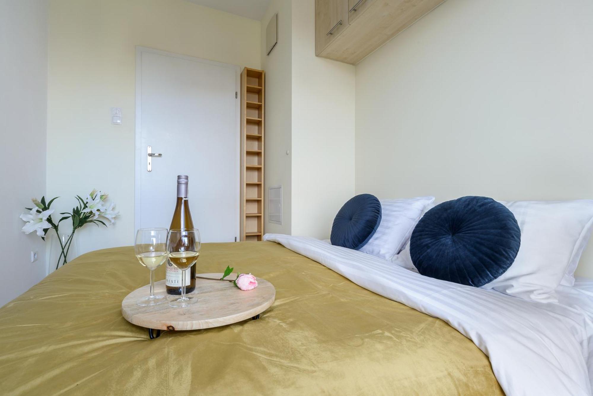 Lumina Luxury 3-rooms In Warszawa
