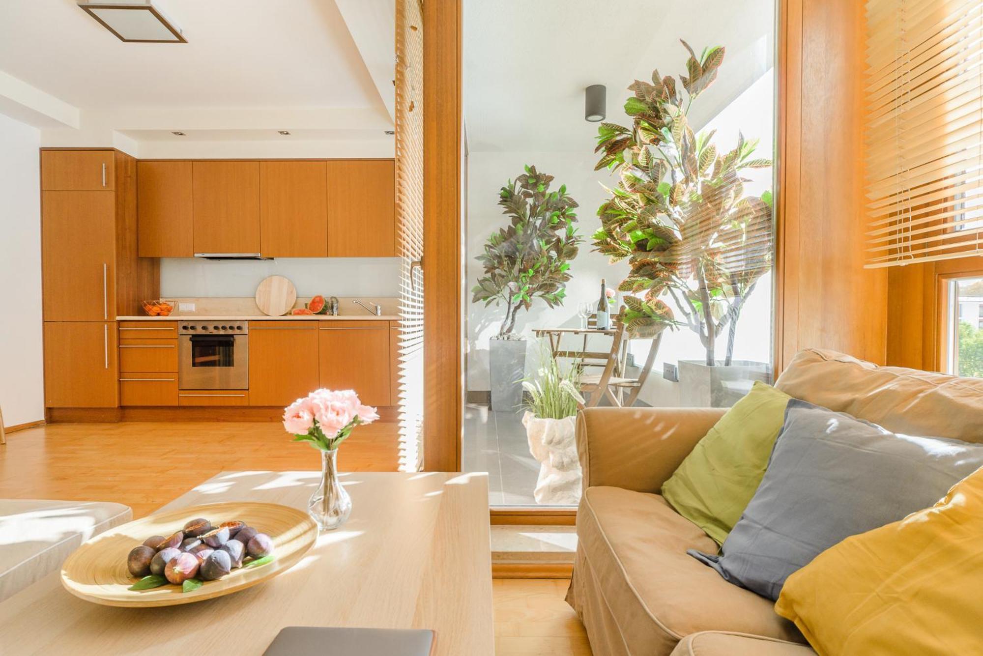 Apartament Lumina Luxury 3-rooms In *