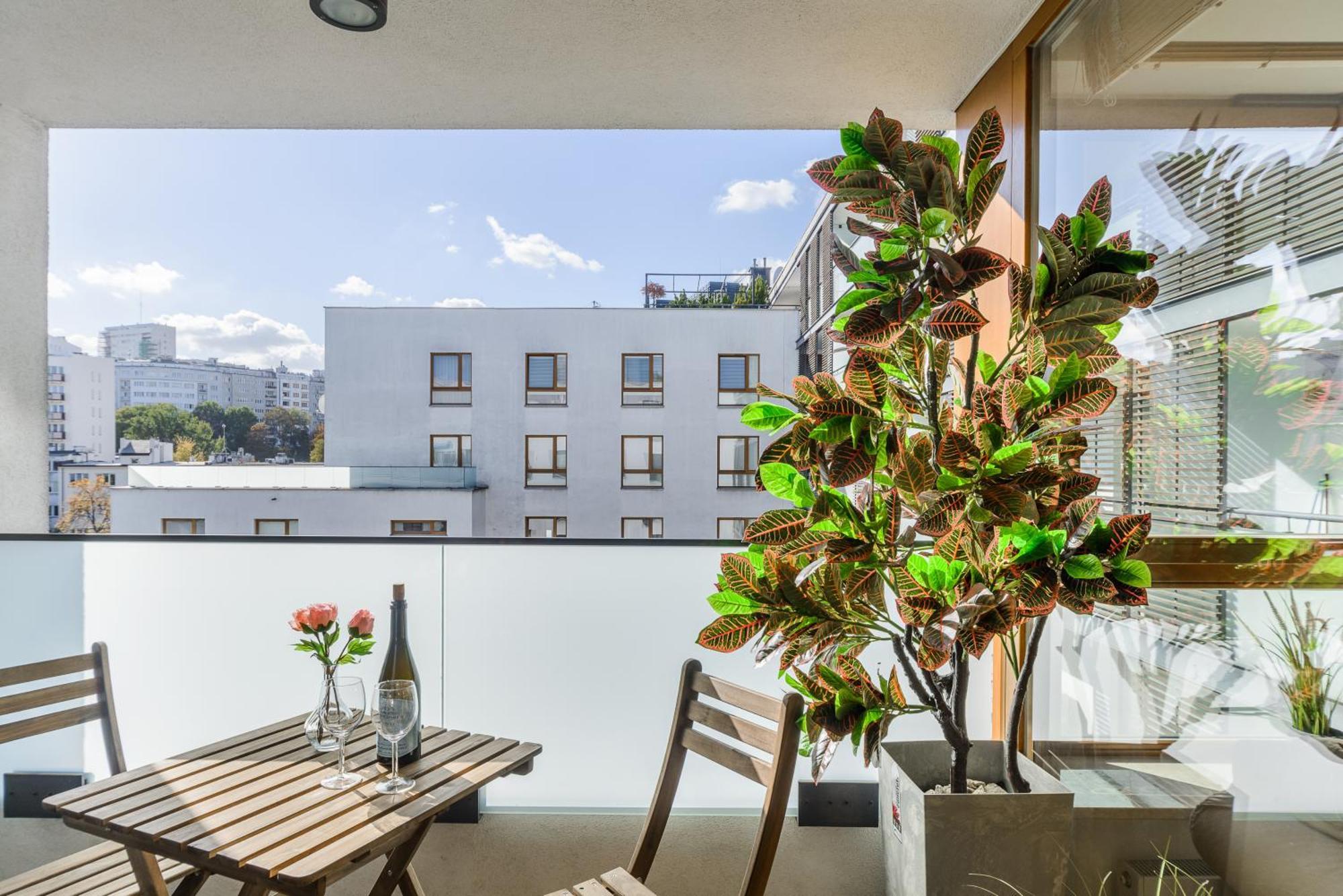 Lumina Luxury 3-rooms In Apartment *